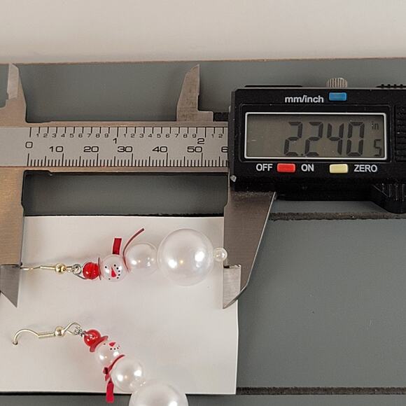 Handmade Snowman Earrings White Bead Holiday Drop Pierced Hook 2.25" Dangle - Picture 3 of 7